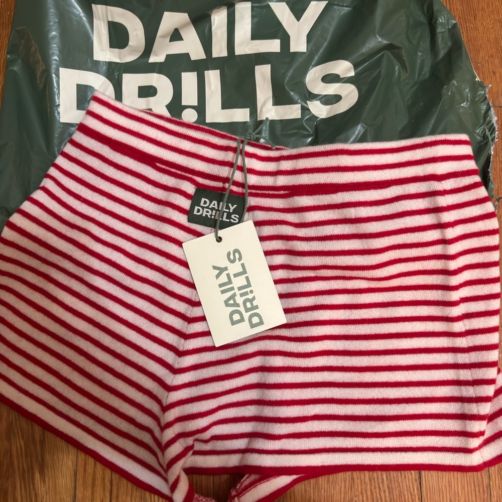 Daily Drills Red and White Striped cashmere Shorts xs/s.